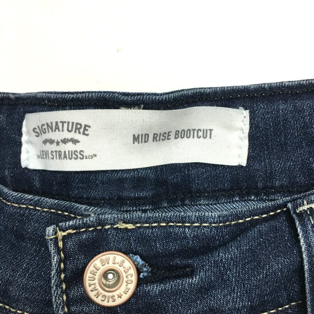 Levi's Signature Women's Jeans Bootcut Mid Rise Stretch size 14S length 30" - Picture 3 of 9